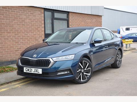 Skoda Octavia Hatchback 1.4 TSI iV 13kWh SE Technology DSG Euro 6 (s/s) 5dr