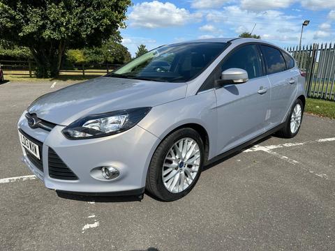 Ford Focus Hatchback 1.0T EcoBoost Zetec Euro 5 (s/s) 5dr