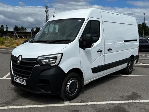 Renault Master Panel Van 2.3 dCi 35 Business FWD MWB Medium Roof Euro 6 4dr