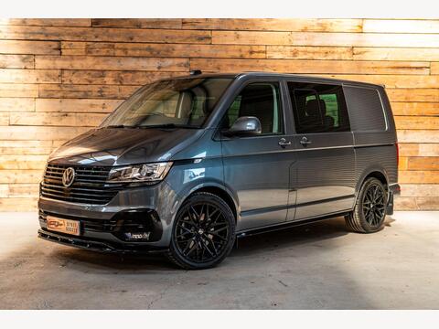 Volkswagen Transporter Combi Van 2.0 TDI T32 Highline Kombi DSG FWD SWB Euro 6 (s/s) 5dr
