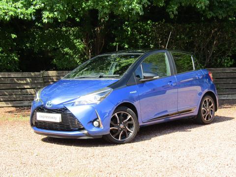Toyota Yaris Hatchback 1.5 VVT-h Grey Bi-Tone E-CVT Euro 6 (s/s) 5dr