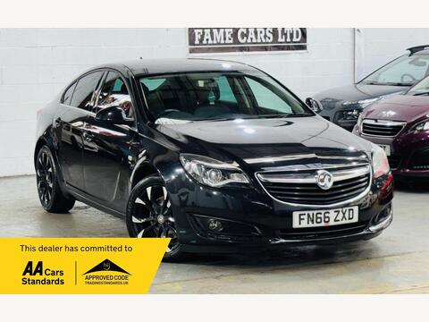 Vauxhall Insignia Hatchback 2.0 CDTi SRi Nav Auto Euro 6 5dr