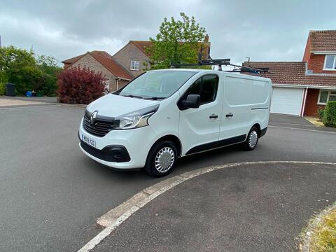 Renault Trafic Panel Van 1.6 dCi ENERGY 27 Business+ SWB Standard Roof Euro 6 (s/s) 5dr