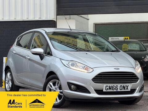 Ford Fiesta Hatchback 1.0T EcoBoost Zetec Euro 6 (s/s) 5dr