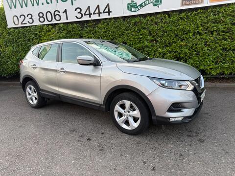 Nissan Qashqai SUV 1.5 dCi Acenta Premium Euro 6 (s/s) 5dr
