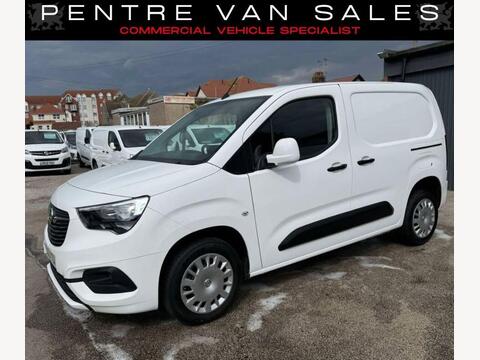 Vauxhall Combo Panel Van 1.5 Turbo D 2300 Sportive L1 H1 Euro 6 4dr