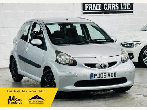 Toyota AYGO Hatchback 1.0 VVT-i + MultiMode Euro 4 5dr
