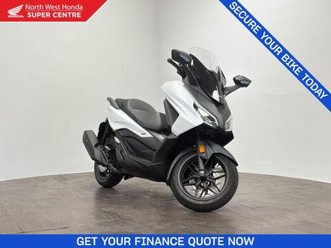 Honda Forza 125