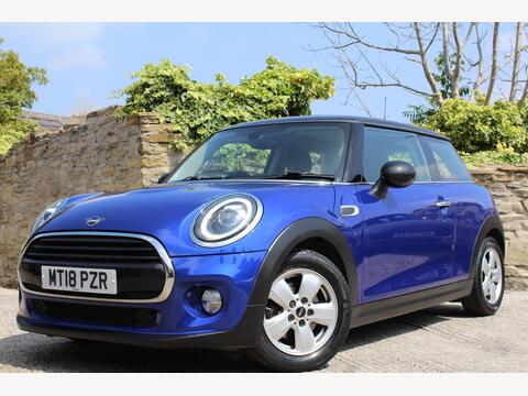 MINI Hatch Hatchback 1.5 Cooper Euro 6 (s/s) 3dr