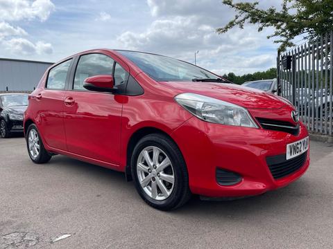 Toyota Yaris Hatchback 1.33 Dual VVT-i TR Euro 5 5dr