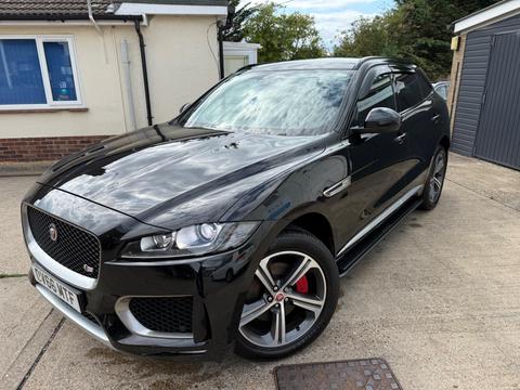 Jaguar F-PACE SUV 3.0 D300 V6 S Auto AWD Euro 6 (s/s) 5dr