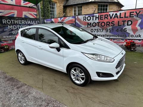 Ford Fiesta Hatchback 1.25 Zetec Euro 6 5dr