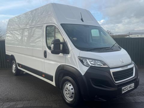 Peugeot Boxer Panel Van 2.2 BlueHDi 435 Professional L4 H3 Euro 6 (s/s) 5dr