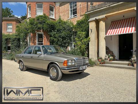 Mercedes-Benz 280 Saloon E 2.8 4dr Saloon Automatic Petrol
