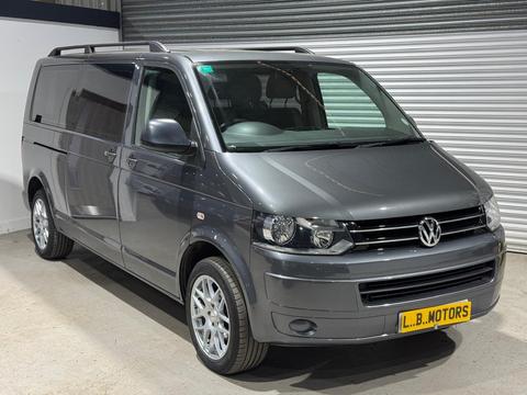 Volkswagen Transporter Shuttle Minibus 2.0 TD T30 SE DSG L3 H1 4dr