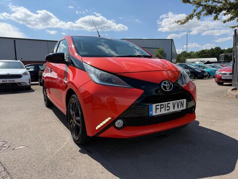 Toyota AYGO Hatchback 1.0 VVT-i x-cite Euro 5 5dr Euro 5