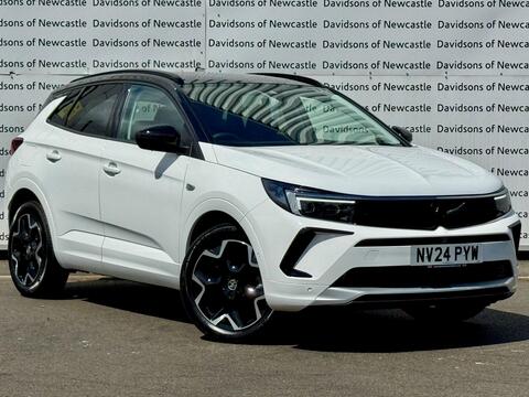 Vauxhall Grandland SUV 1.2 Ultimate e-DCT Euro 6 (s/s) 5dr