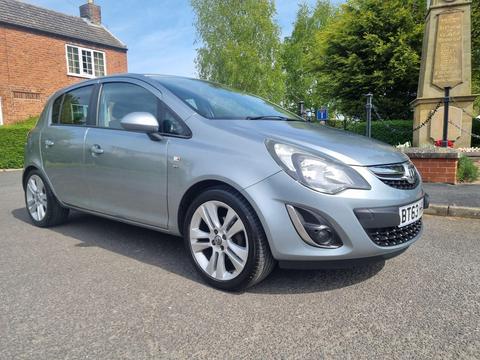 Vauxhall Corsa Hatchback 1.4 16V SE Euro 5 5dr