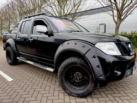 Nissan Navara Pickup 2.5 dCi Platinum Auto 4WD Euro 5 4dr
