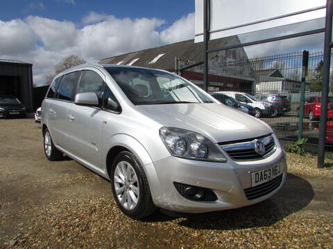 Vauxhall Zafira MPV 1.6 16V Design Euro 5 5dr (SNav)