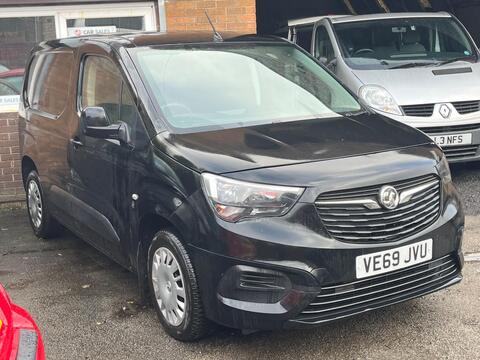 Vauxhall Combo Panel Van 1.5 Turbo D 2000 Sportive L1 H1 Euro 6 (s/s) 4dr