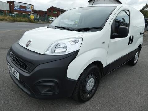 Fiat Fiorino Combi Van 1.3 MultijetII Tecnico Crew Van Euro 6 (s/s) 6dr