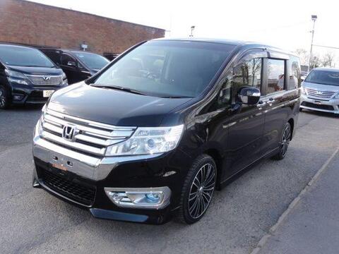 Honda Stepwagon MPV SPADA FRESH IMPORT
