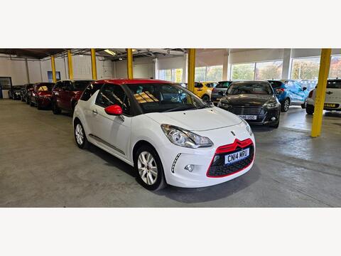 Citroen DS3 Hatchback 1.6 e-HDi Airdream DStyle Red Euro 5 (s/s) 3dr