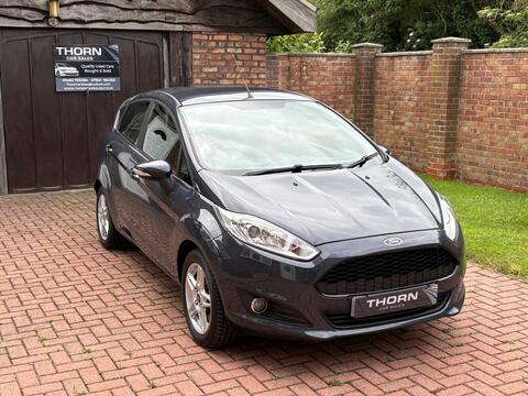 Ford Fiesta Hatchback 1.25 Zetec Euro 5 5dr