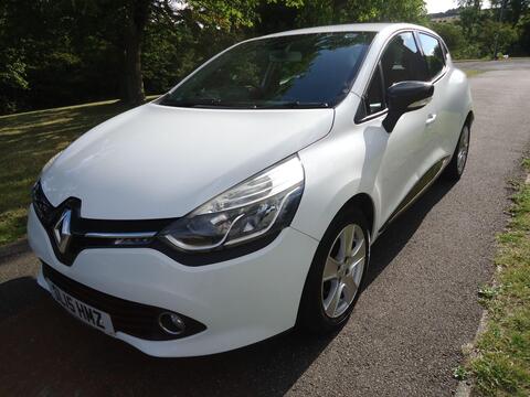 Renault Clio Hatchback 0.9 TCe Dynamique MediaNav Euro 5 (s/s) 5dr
