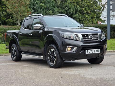 Nissan Navara Pickup 2.3 dCi Tekna Auto 4WD Euro 6 4dr