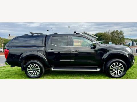 Nissan Navara Pickup 2.3 dCi Tekna Auto 4WD Euro 6 4dr