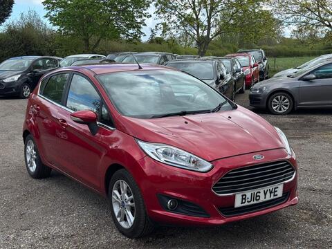 Ford Fiesta Hatchback 1.25 Zetec Euro 6 5dr