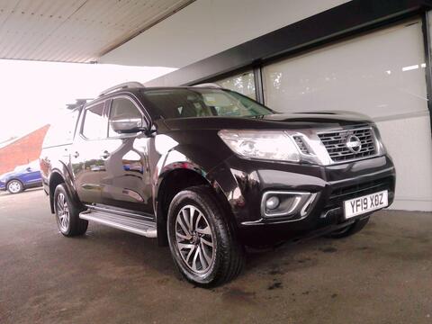 Nissan Navara Pickup 2.3 dCi Tekna Auto 4WD Euro 6 4dr