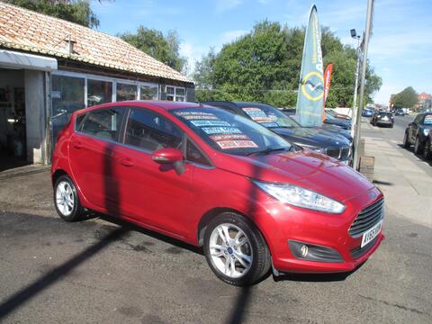 Ford Fiesta Hatchback 1.0T EcoBoost Zetec Euro 6 (s/s) 5dr