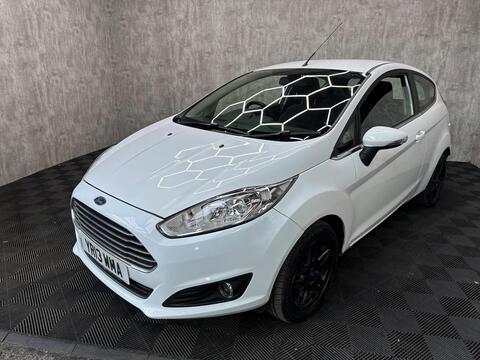 Ford Fiesta Hatchback 1.0T EcoBoost Zetec Euro 5 (s/s) 3dr