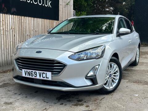 Ford Focus Hatchback 1.0T EcoBoost Titanium Euro 6 (s/s) 5dr