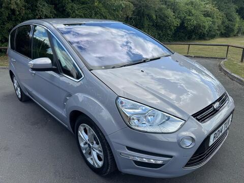 Ford S-Max MPV 2.2 TDCi Titanium Euro 5 5dr