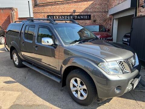 Nissan Navara Pickup 2.5 dCi Tekna 4WD Euro 5 4dr