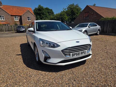 Ford Focus Hatchback 1.0T EcoBoost Zetec Euro 6 (s/s) 5dr