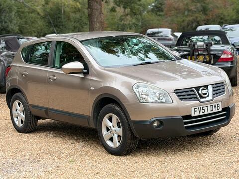 Nissan Qashqai Hatchback 2.0 Acenta CVT 5dr