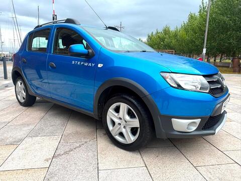 Dacia Sandero Stepway Hatchback 0.9 TCe Laureate Euro 6 (s/s) 5dr