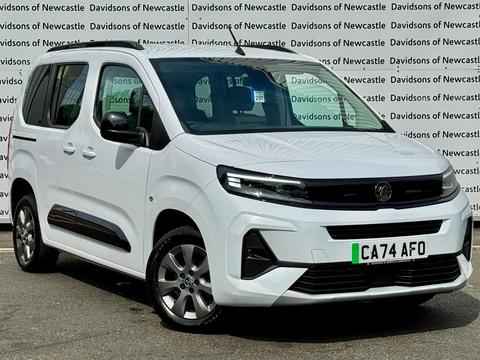 Vauxhall Combo Life Electric MPV 52kWh Ultimate Auto 5dr (7.4kW Charger)