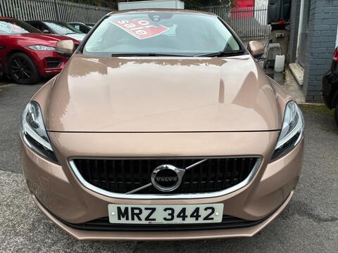 Volvo V40 Hatchback 2.0 T2 Momentum Euro 6 (s/s) 5dr
