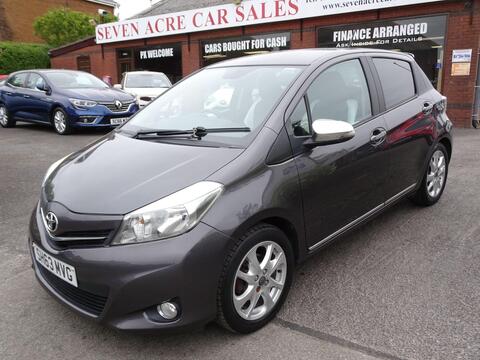 Toyota Yaris Hatchback 1.33 Dual VVT-i Trend Euro 5 5dr