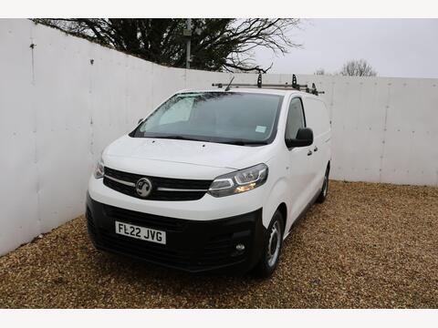 Vauxhall Vivaro Panel Van 1.5 Turbo D 2700 Dynamic L1 H1 Euro 6 (s/s) 6dr