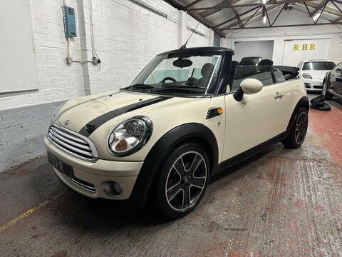 MINI Convertible Convertible 1.6 Cooper Euro 5 (s/s) 2dr