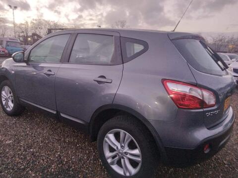 Nissan Qashqai SUV 1.6 Acenta 2WD Euro 5 5dr