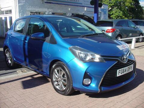 Toyota Yaris Hatchback 1.33 Dual VVT-i Icon Euro 5 5dr Euro 5