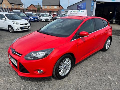 Ford Focus Hatchback 1.0T EcoBoost Titanium Euro 5 (s/s) 5dr